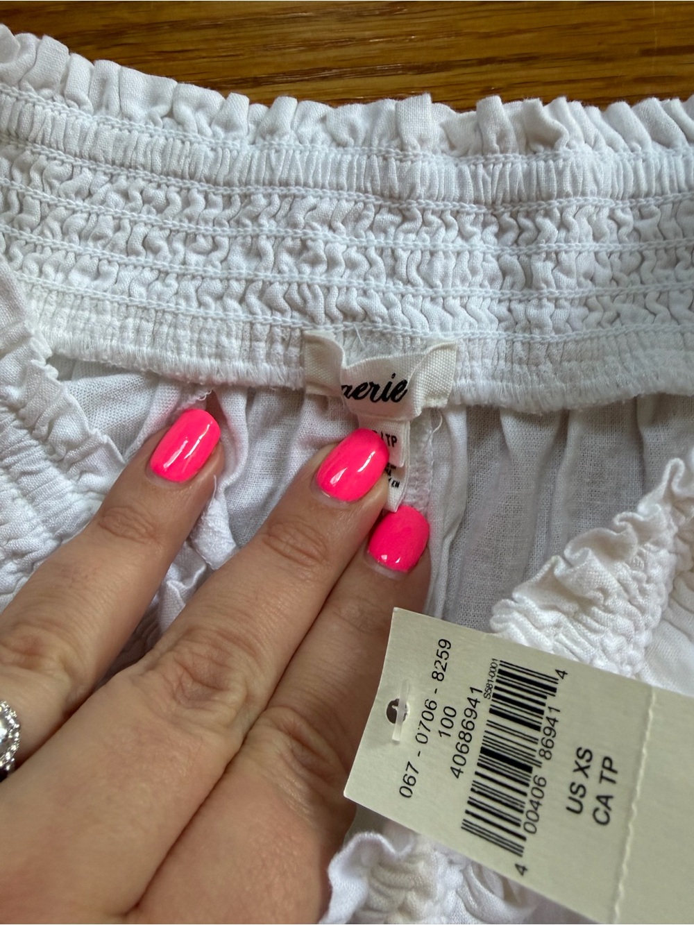 Aerie pull on white shorts size XS - Picture 4 of 6
